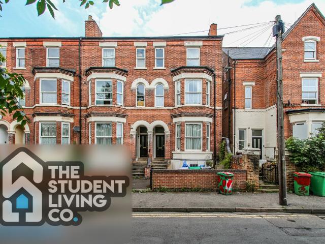 Larkdale Street, Arboretum NG7, 3 bed shared accommodation to rent, £1,885 pcm | PrimeLocation
