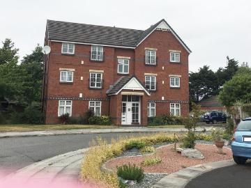 Larkspur Close, Southport PR8, 2 bed flat to rent, £800 pcm | PrimeLocation