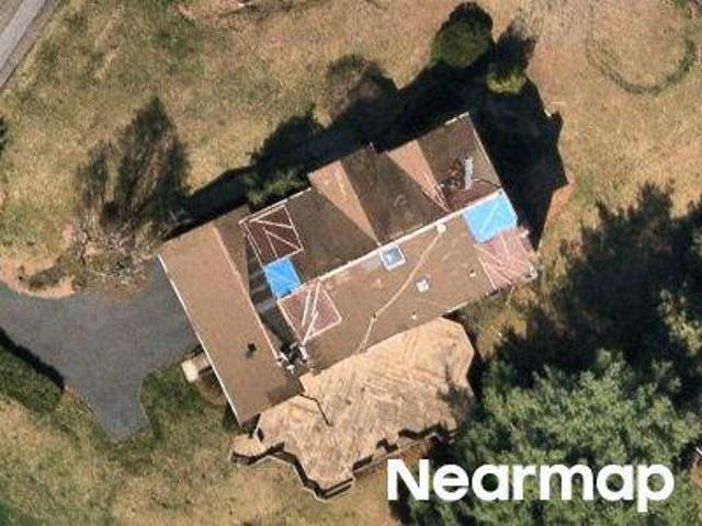 Larkspur Ct