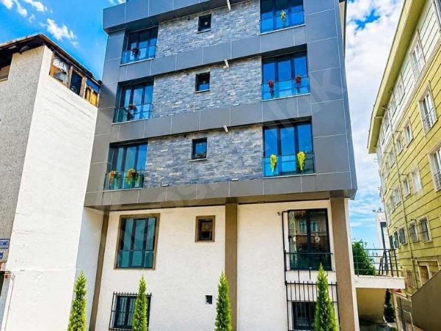 LARMA GAYRİMENKULDEN EYÜPSULTANDA ŞIK & FERAH 1+1
