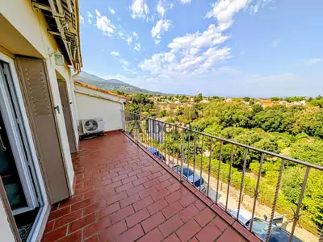 Laroque des Albères 66740 Achat / Vente appartement 2 pièces t2 terrasse