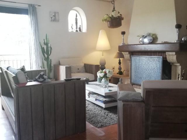Laroque Propriété de charme 200m2 habitable + studio indépendant