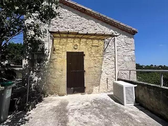 Laroque Timbaut 47340 Location appartement 2 pièces t2 jardin cave