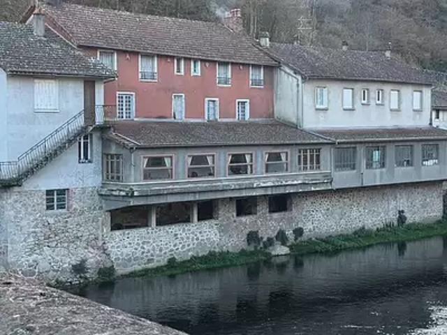 Laroquebrou 15150 Achat / Vente maison 11 pièces t11