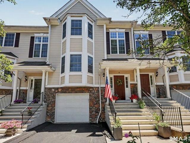 Larson Dr Unit,danbury, Home For Sale