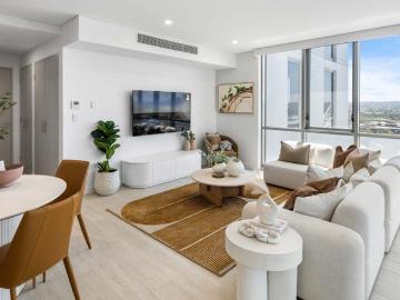 LAST CHANCE TO MOVE IN FAMILY SKY HOMES WITH HOUSE LIKE PROPORTIONS AND VIEWS