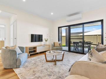 Wollert, Whittlesea Area, Victoria - Garden