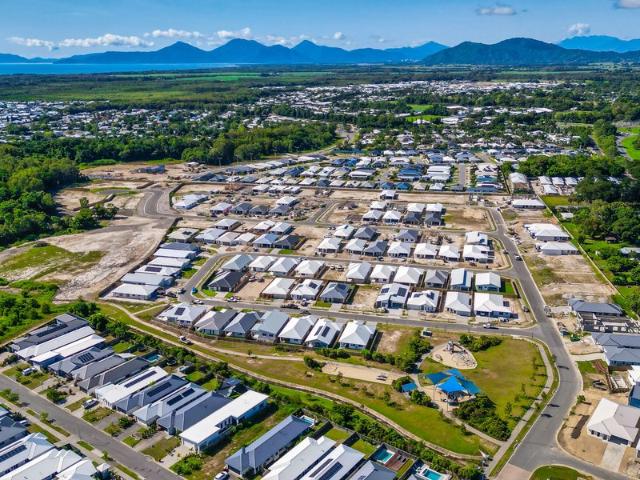 LAST VACANT BLOCK IN COVETED BLUEWATER ESTATE TRINITY BEACH