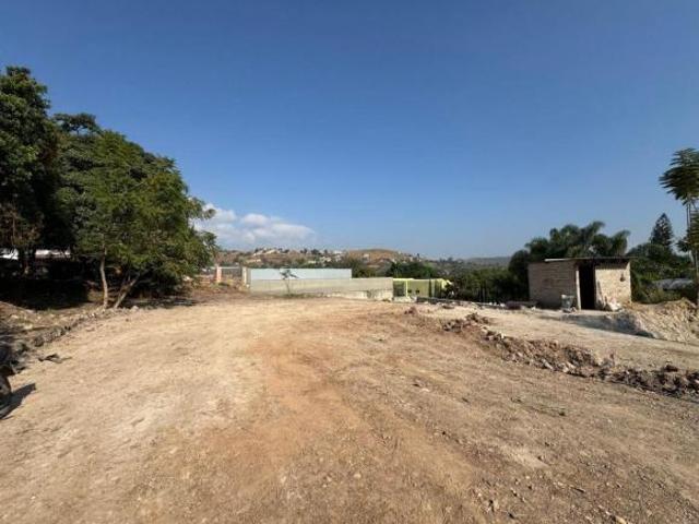 LAS CAÑADAS 4 LOTES EN VENTA TOTALMENTE PLANOS EN COTO PRIVADO