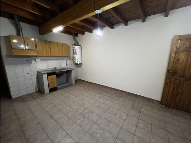 Casa en Alquile con Patio
