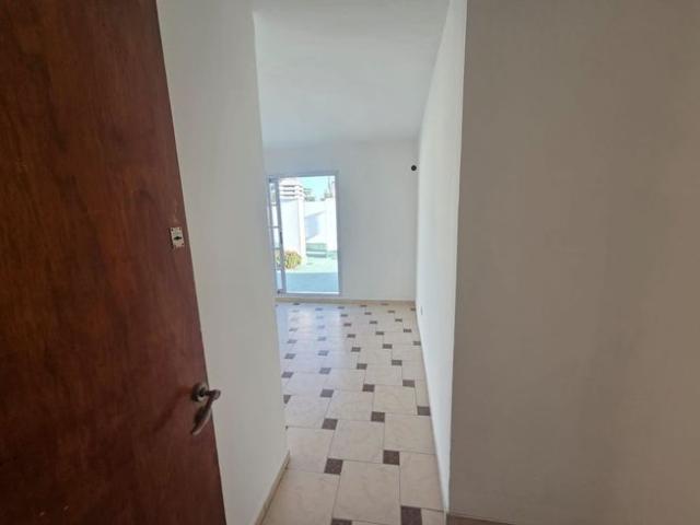 SEMIPISO 3 DORMITORIOS CON TERRAZA Y 2 BALCONES