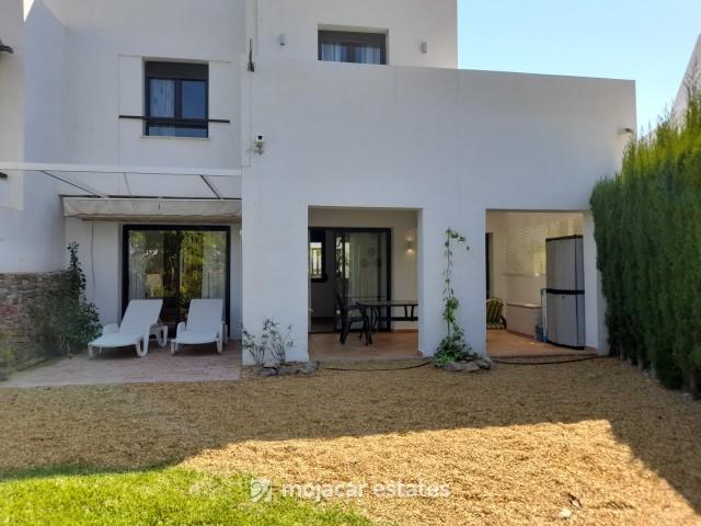 Las Torres De Macenas: Property for rent in Mojacar