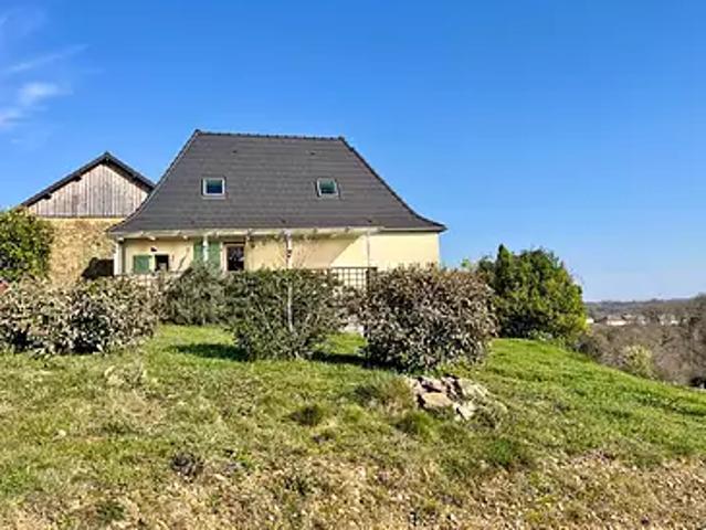 Lascaux 19130 Achat / Vente maison 9 pièces t9