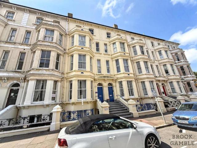 Lascelles Mansions 8 10, Eastbourne BN21 2 bed apartment to rent £1,150 pcm £265 pw