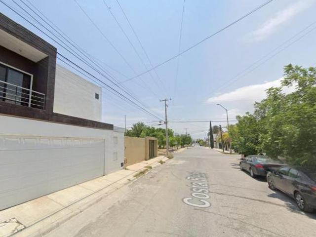 LASM23 Casa en Venta en Fraccionamiento Valle Real Primer Sector – Amplia y Funcional