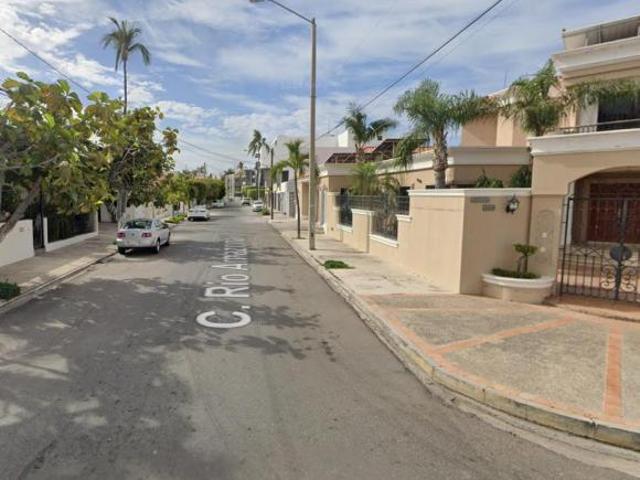 LASM47 Casa en Venta en Fraccionamiento Las Gaviotas – Espacios, Exclusividad y Confort