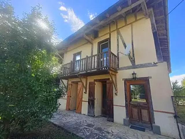 Lasserre 09230 Achat / Vente maison 5 pièces t5 parking