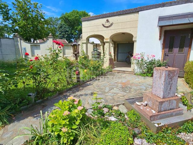 Lässiges Mehrfamilienhaus, Saniert 2023, mit 179M² Wohnfläche in Gallbrunn zu Vermieten!