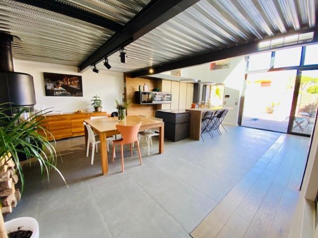 LATTES CENTRE Bien RARE, maison STYLE LOFT T5 d'environ 17