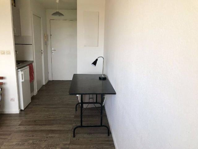 LATTES Studio avec parking