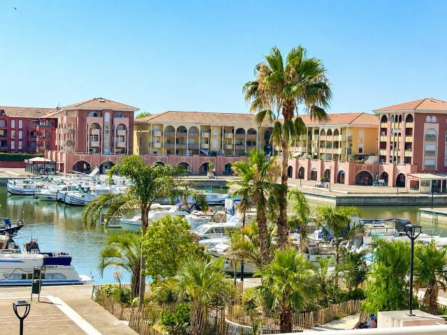 LATTES quartier PORT ARIANE T3 de 70 m2 hab vue PORT PARKING ET CAVE