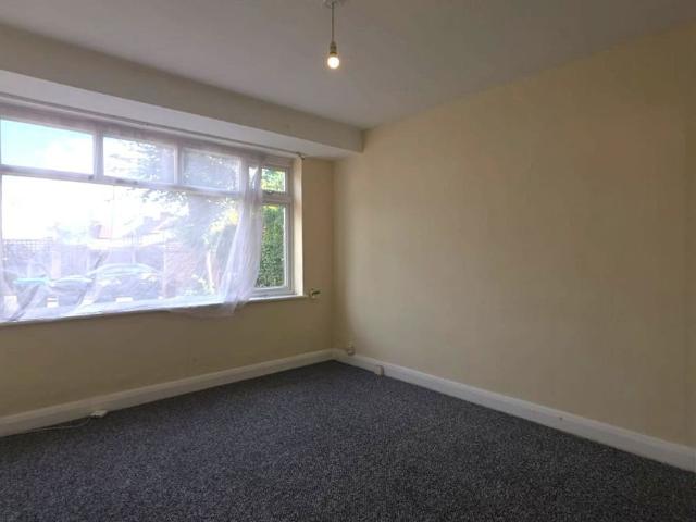 Latymer Road, London N9, 3 bed property to rent, £2,750 pcm | PrimeLocation