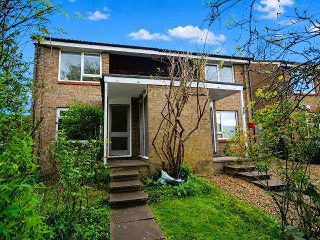 Latchett Road, London E18, 1 bed flat to rent, £1,800 pcm | PrimeLocation