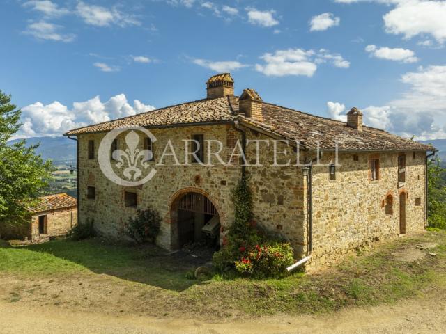 Laterina Pergine Valdarno, Arezzo, panoramicissima proprietà. 920m² Pergine Valdarno