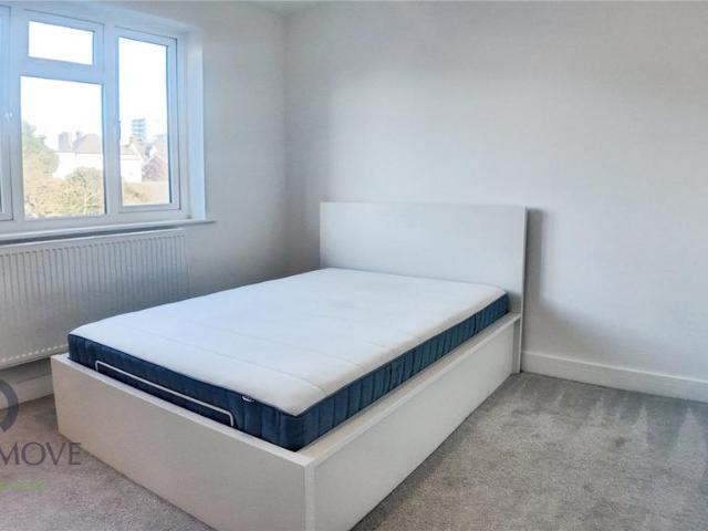 Latham Road, Bexleyheath DA6 1 bed in a house share to rent £1,100 pcm £254 pw