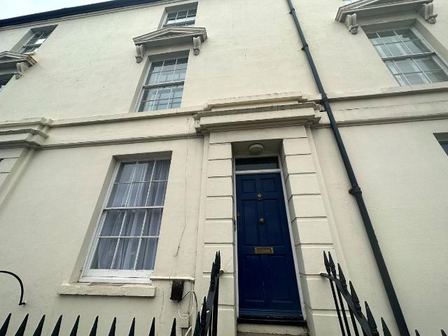 Latimer Gate, Southampton SO14, 2 bed flat to rent, £1,450 pcm | PrimeLocation