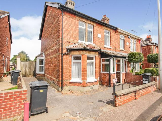 Latimer Road, Bournemouth BH9, 3 bed semi detached house to rent, £1,875 pcm | PrimeLocation