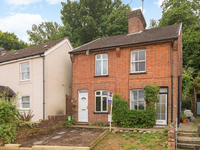 Latimer Road Godalming, Godalming 2 bedrooms Property for lettings Seymours