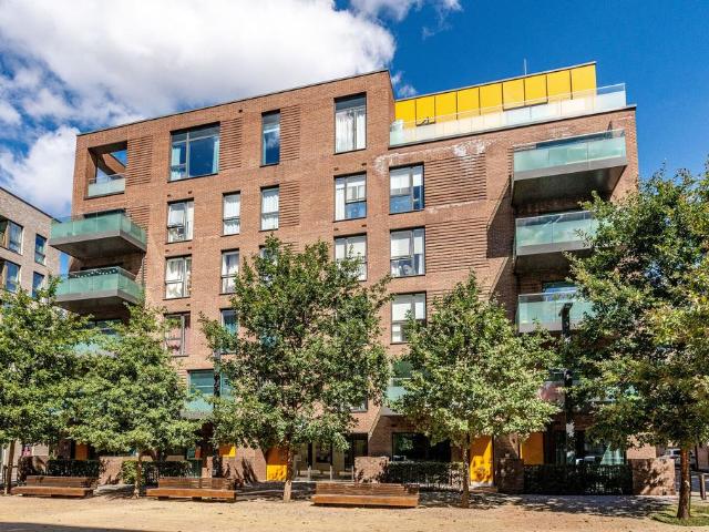 Latimer Square, Greenwich Millennium. 4 bed maisonette to rent £3,500 pcm £808 pw
