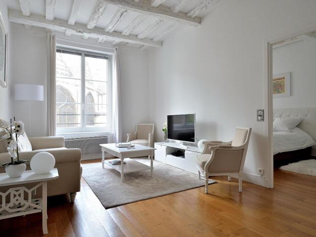 Latin Quarter Saint Séverin 65m² Paris 5ème