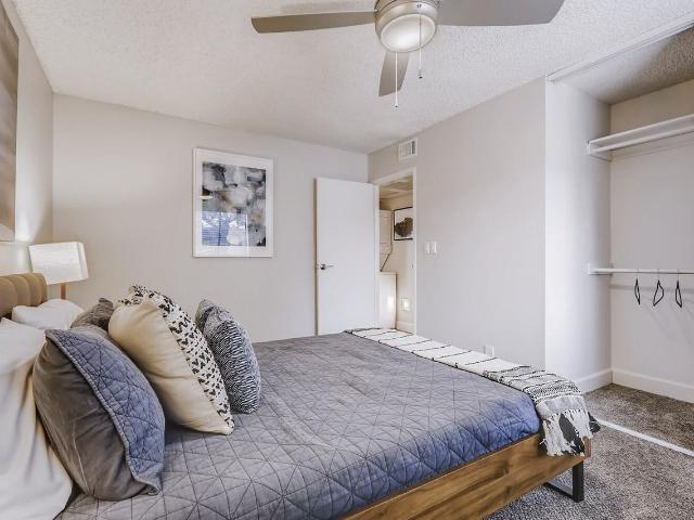Latitude 1 Bedroom Apartment for Rent at 1944 W Thunderbird Rd, Phoenix, AZ 85023