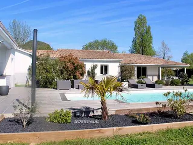 Latresne 33360 Achat / Vente maison 7 pièces t7 piscine terrasse