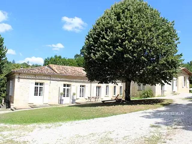 Latresne 33360 Achat / Vente maison 9 pièces t9 terrasse parking