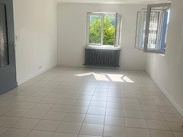 Lau Balagnas appartement T4 duplex de 101,79 m2 en très bon état