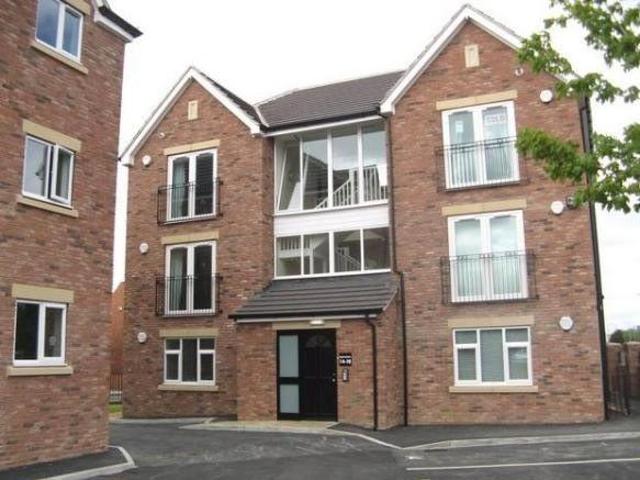 Laughton Road, Dinnington 2 bed apartment to rent £650 pcm £150 pw