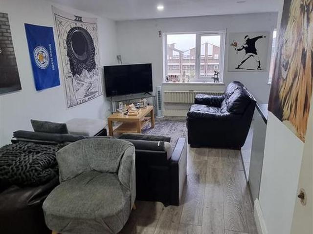 Launceston Road, Wigston 2 bed flat to rent £795 pcm £183 pw