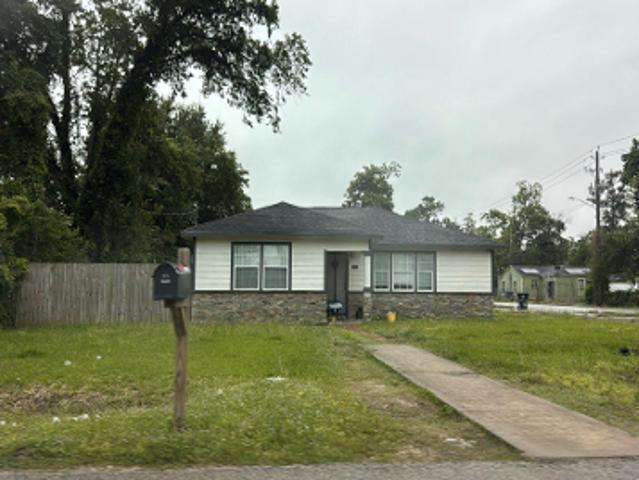 Laura Koppe Rd