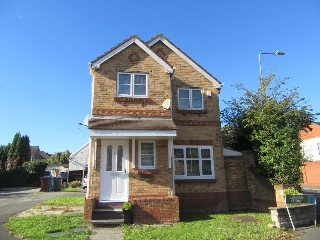 Lauren Close, Huyton L36, 3 bed detached house to rent, £1,300 pcm | PrimeLocation