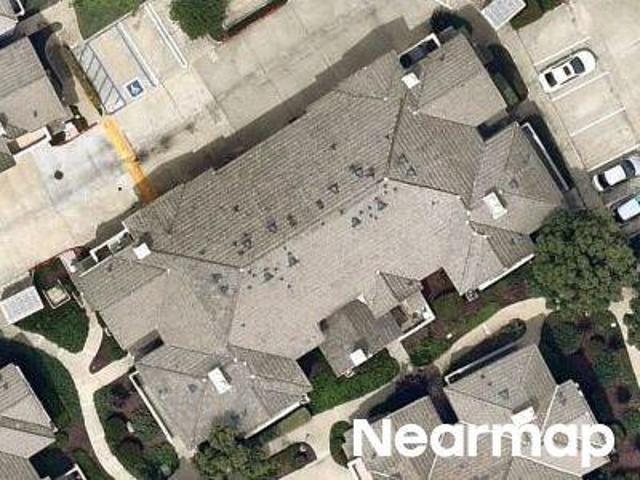 Laurelton Ln