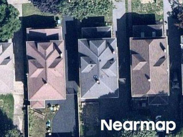 Laurelton Rd
