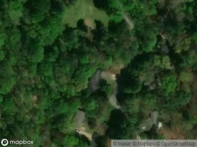 Laurelwood Ln