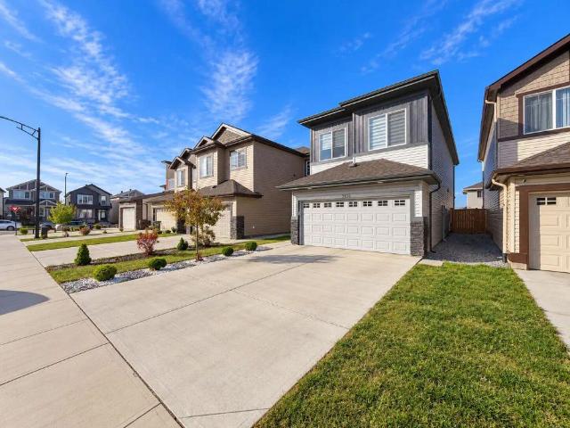 Laurel 3 Bed 2.5 Bath Home with Double Attached Garage NOW FOR RENT! — 3 Bedrooms House