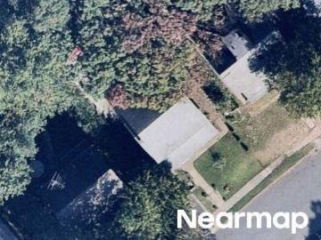 Laurel Ave