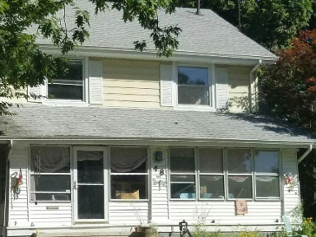 Laurel Ave