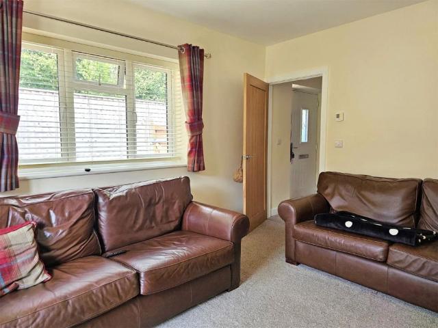 Laurel Gardens, Chard, TA20