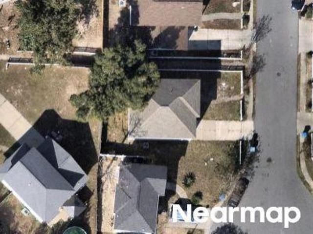 Laurel Dr